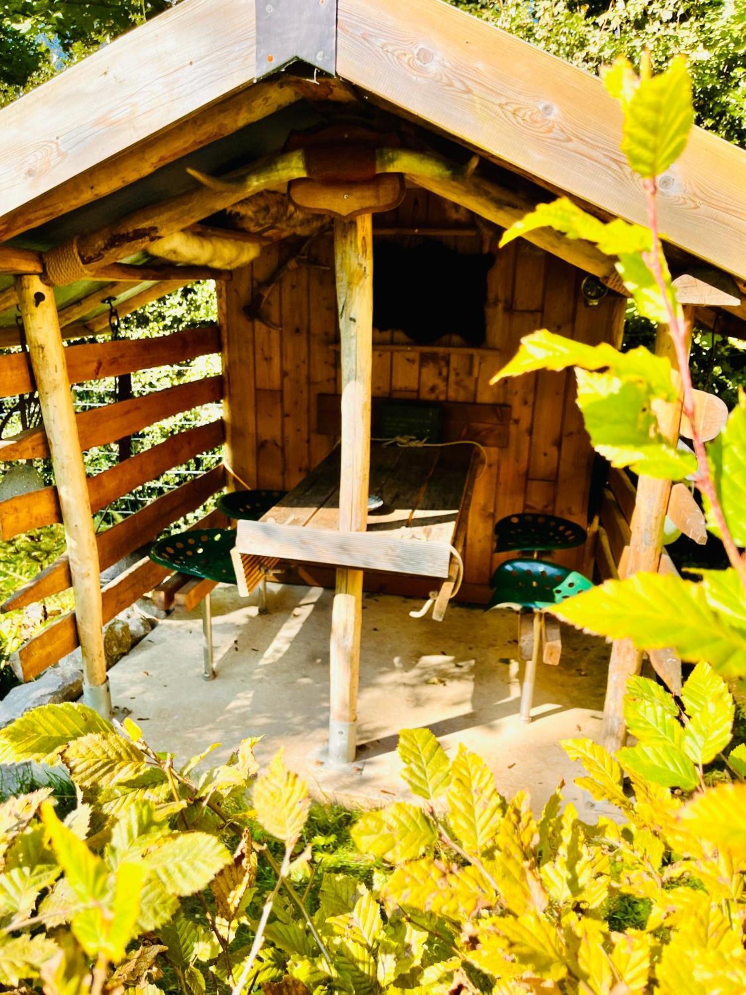 La Cabane Perchee Du Trappeur Écrainville Kültér fotó