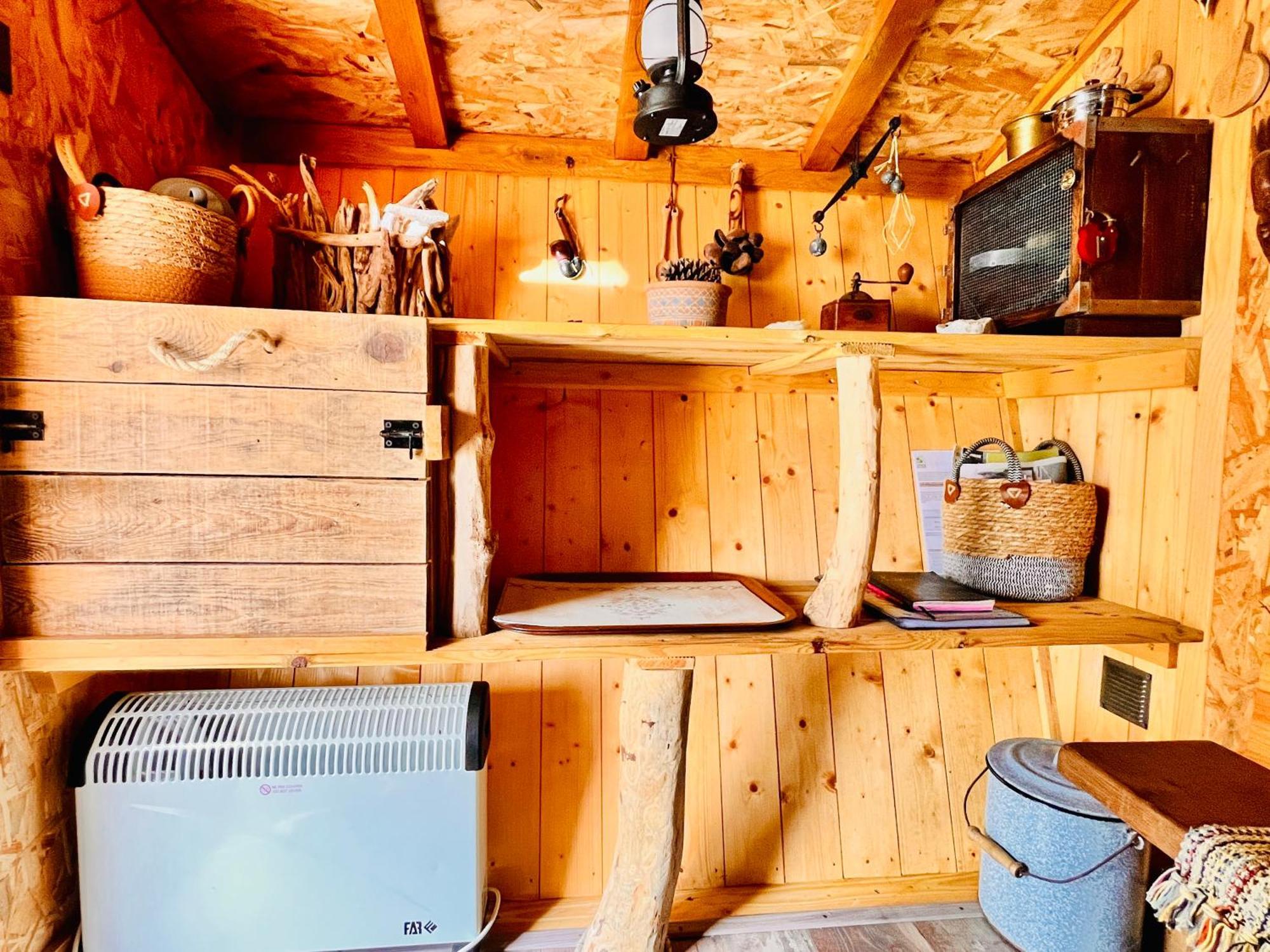 La Cabane Perchee Du Trappeur Écrainville Kültér fotó